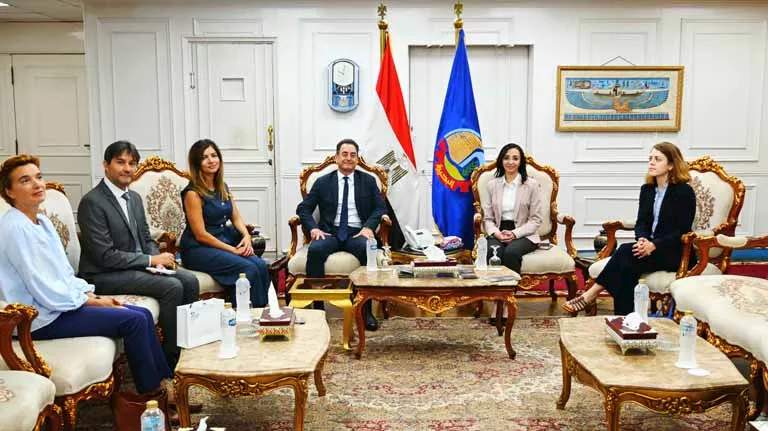 السفير الفرنسي إيريك شوفالييه (3)